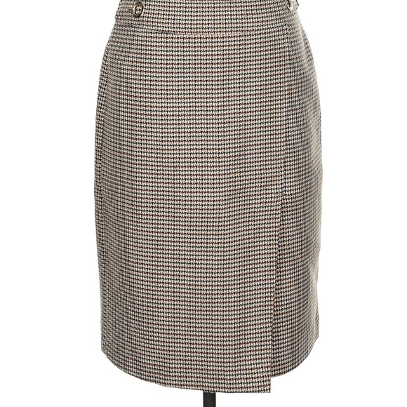 H&M Dresses & Skirts - Classic Houndstooth Pencil Skirt
